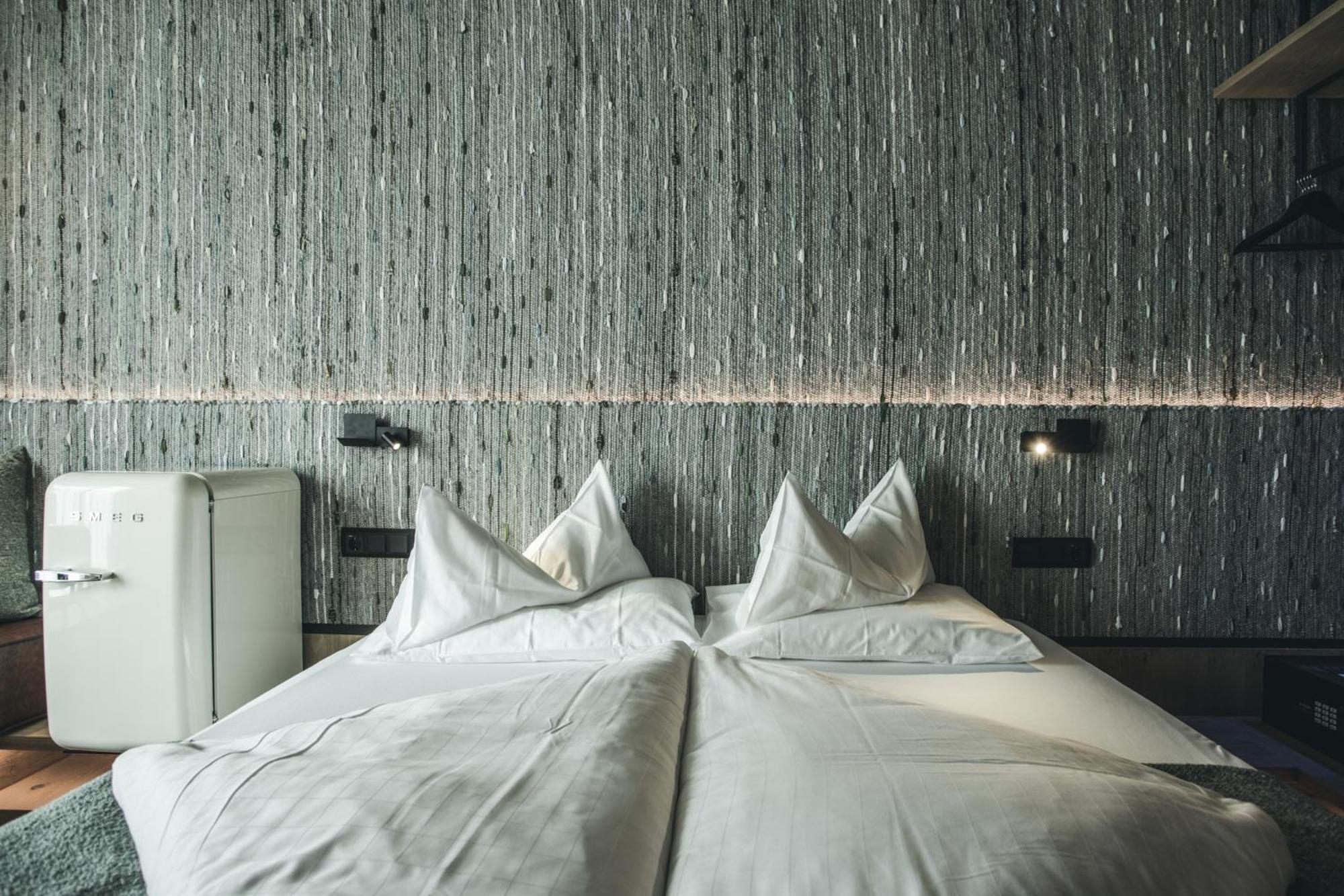 Hotel Arlmont 4 Stern Superior Sankt Anton am Arlberg Chambre photo